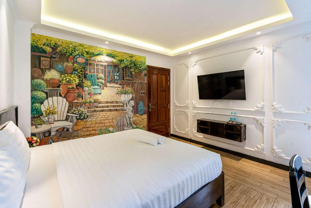 Laverne Hotel